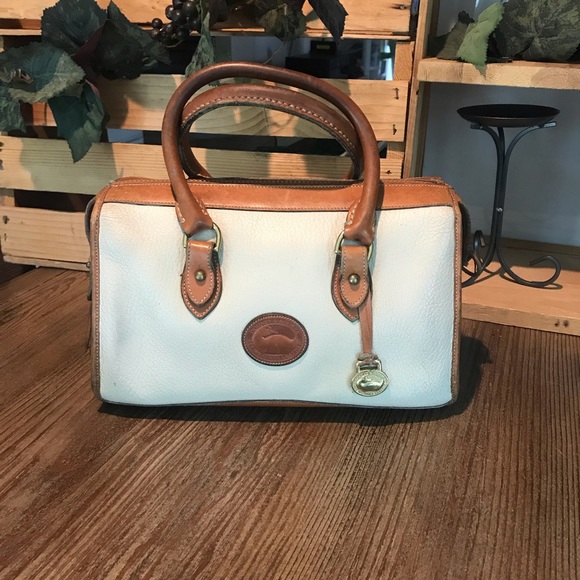 Dooney & Bourke Handbags - Dooney and Bourke Vintage speedy Doctor satchel